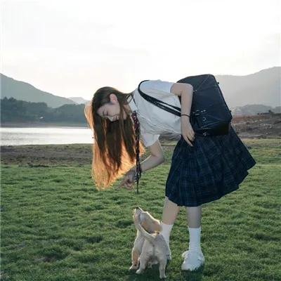玉米地的小孩